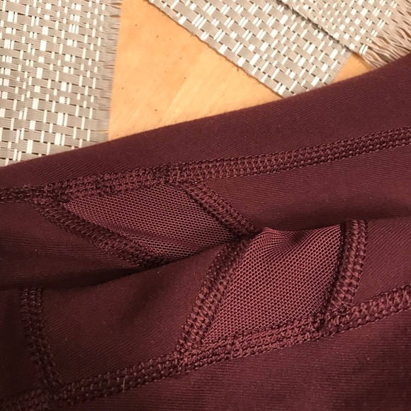 Lululemon High Times Wrap Mesh Leggings - Picture 10 of 14